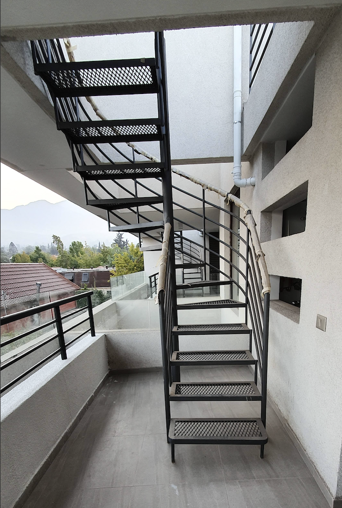 Mixtas :: Escaleras Caracol